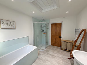Bathroom- click for photo gallery